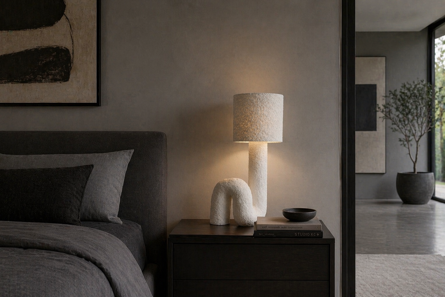 FLOW STONE TABLE LAMP