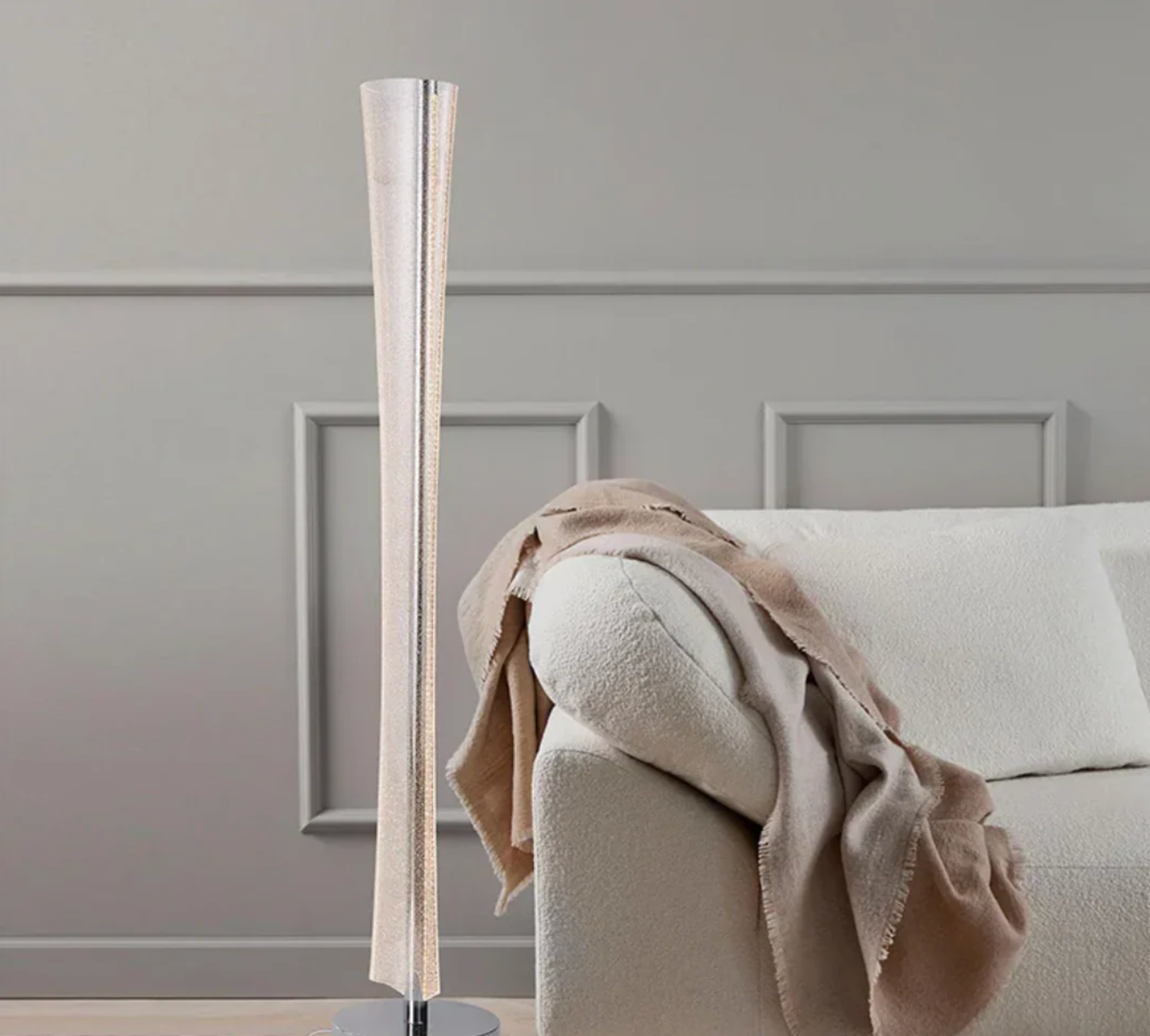 GLITZ ACRYLIC LED FLOOR LAMP – POLISHED CHROME