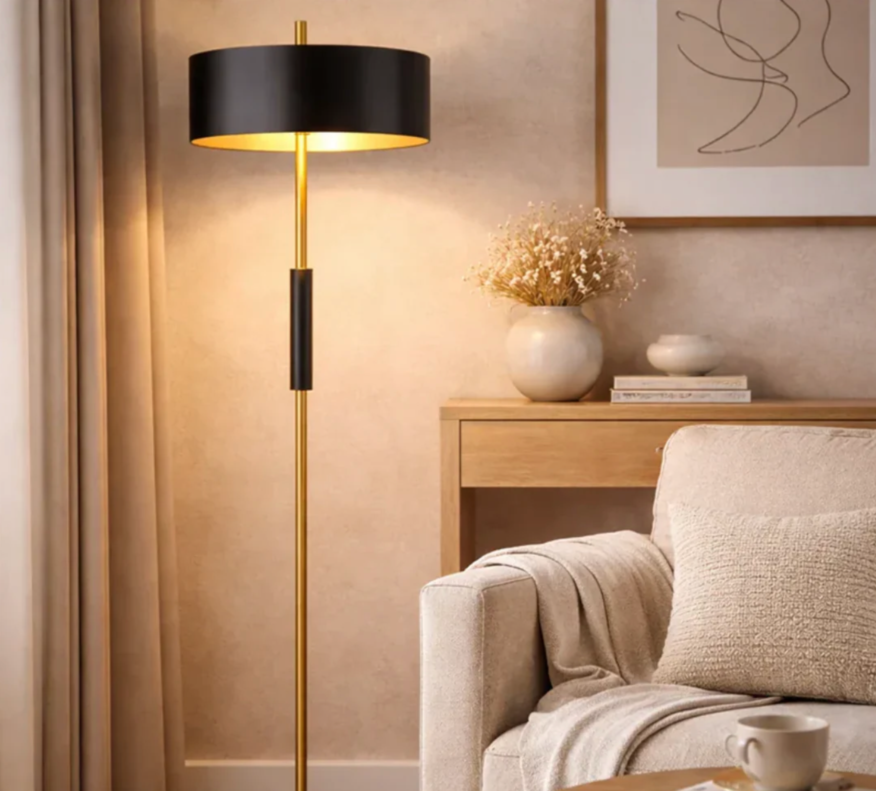 NOVARA BLACK AND GOLD FLOOR LAMP